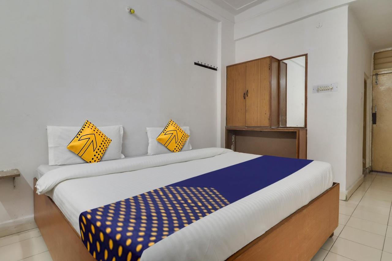 Spot On Apsara Hotel ハイデラバード エクステリア 写真